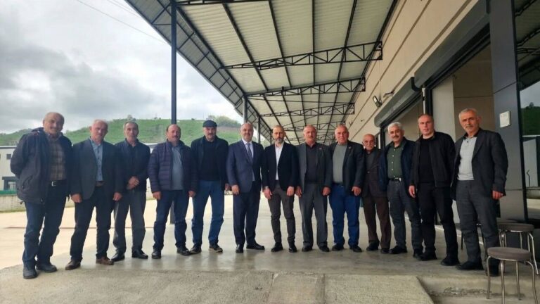 Bulancak ve Pirazizli Muhtarlar Taleplerini AK Parti İl Başkanı Yılmaz’a İletti 