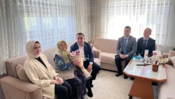 Kaymakam Kavanoz Şehit Annelerini Ziyaret Etti