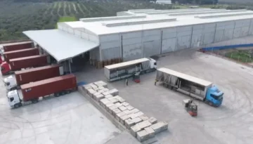 Aliağa 35 milyon dolar yatırımla kurulan antrepoya kavuştu