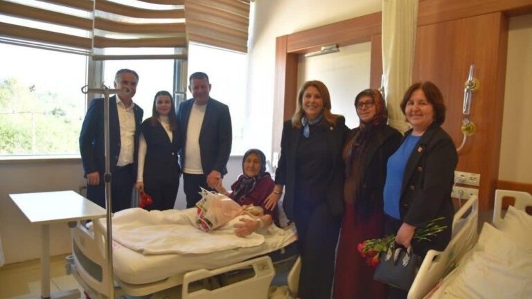 Espiye’de Anneler Ziyaret Edildi