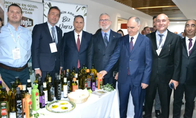 Ege Zeytin ve Zeytinyağı İhracatçıları Birliği’nce ortaklaşa çalıştay Manisa’da yapıldı