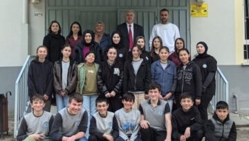 Lise Öğrencilerinden Minik Öğrencilere Ziyaret