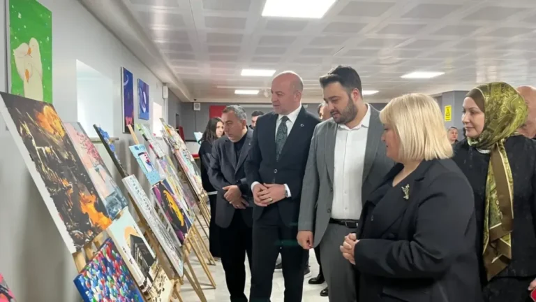 Espiye’de İHL Öğrencileri Sergi Açtı