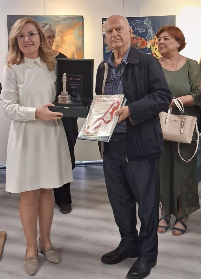 EÜ’lü Bilim İnsanı Uluslararası Başarı Ödülü Aldı