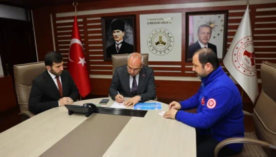 Giresun Valisi Koç’tan TDV’ye Kurban Bağışı