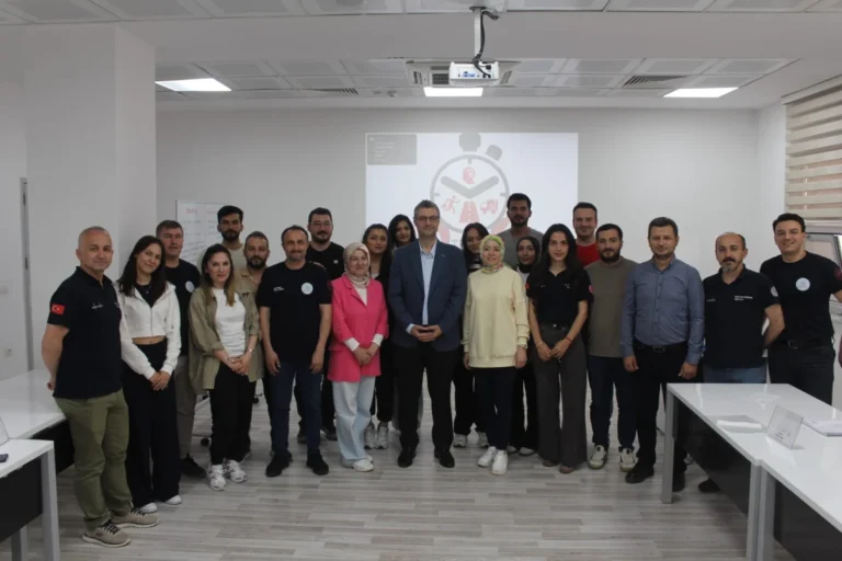 Giresun’da Acil Sağlık Çalışanlarına Travma Eğitimi