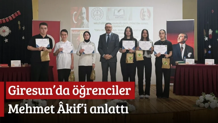 Giresun’da öğrenciler Mehmet Âkif’i anlattı