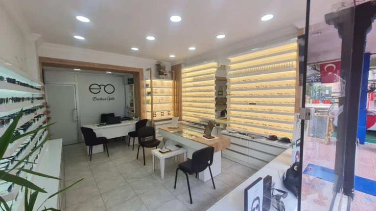 Gözlükte Adres: Emirhan Optik