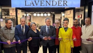 Lavender Kadın Giyim Mağazası Açıldı