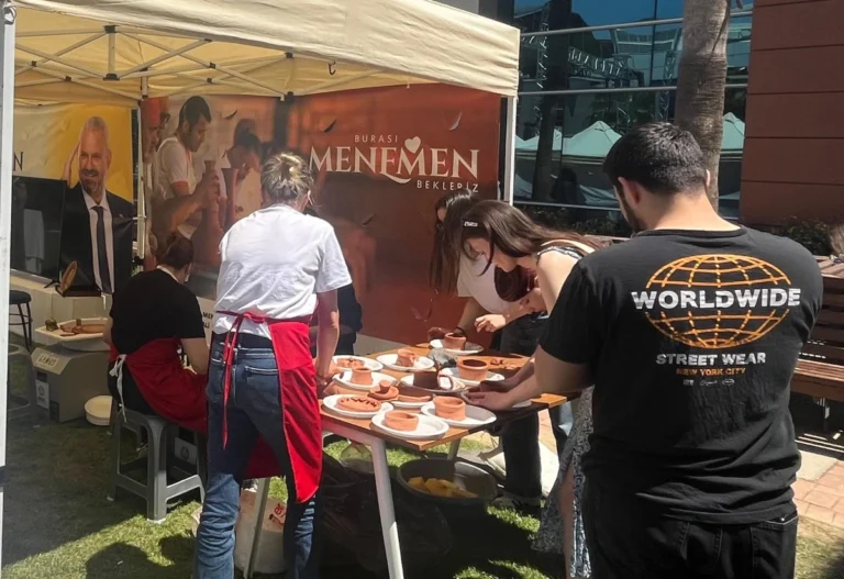 Menemen’de üniversiteliler birer kültür elçisi olacak