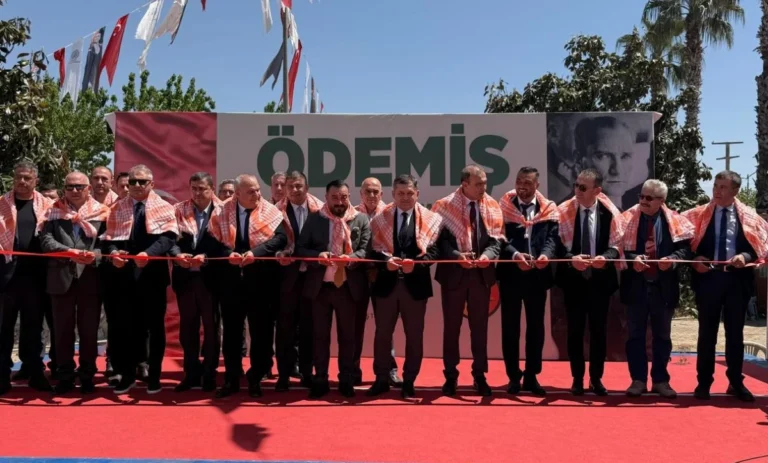 Ödemiş 3. Tarım ve Hayvancılık Fuarı, güçlü bir başlangıç yaptı
