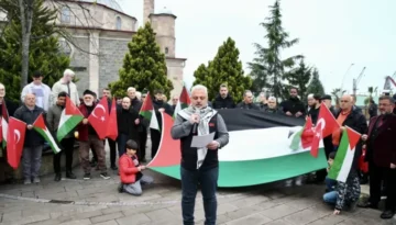 İsrail’in Küresel Sumud Filosu’na Saldırısı Protesto Edildi