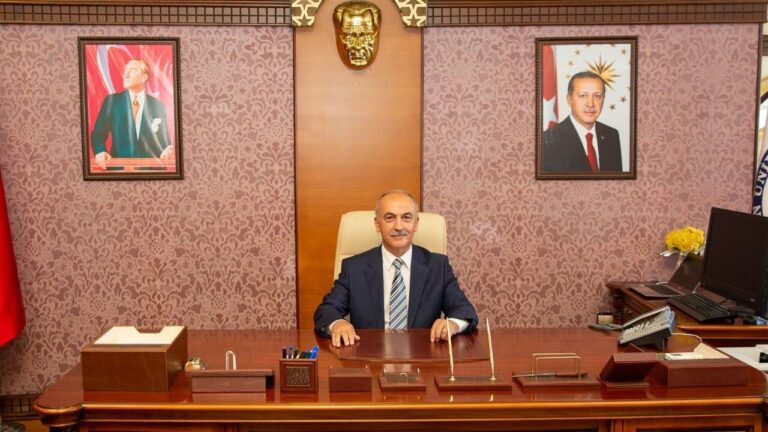 GRÜ Rektörü Prof. Dr. Can’dan Anneler Günü Mesajı