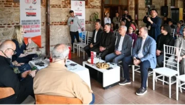 Vali Turan, “Peynirin izinde” söyleşisine katıldı