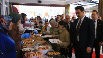Yağlıdere’de Eğitim İçin El Ele: Büyük Kermes İlgi Gördü