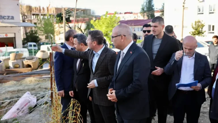 Vali Koç Yatırımları Yerinde İnceledi