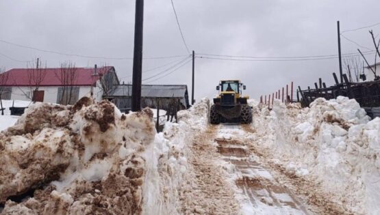 Yayla Yolları Kardan Temizleniyor
