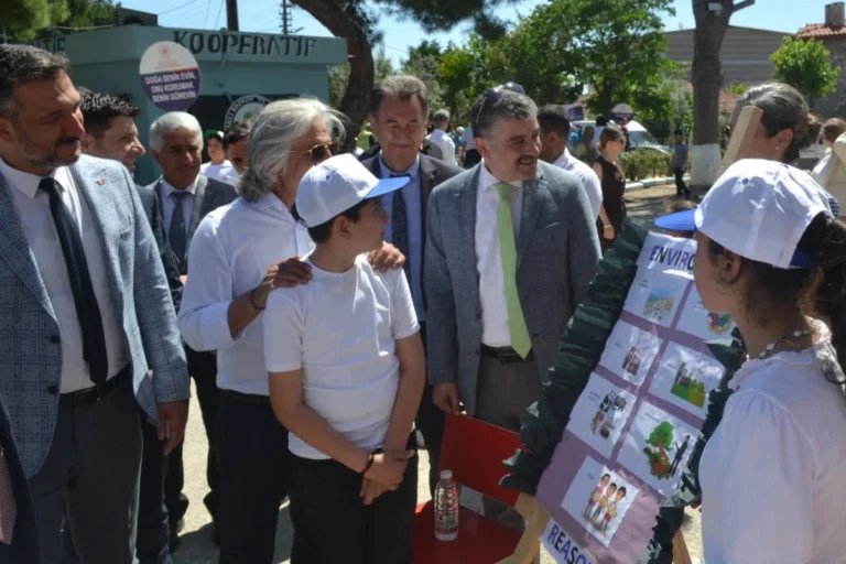 Çevre Haftası Etkinlikleri öğrencilerle birlikte gerçekleştirildi