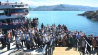 Giresun’da emeklilere ada turu yaptırdılar