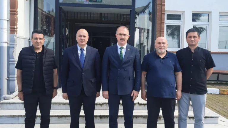 Şenel Bulut, Bulancak Anadolu İmam Hatip Lisesi’ni Ziyaret Etti