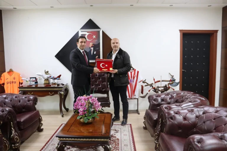 Sezgin Karataş ve Kaymakam Tuncer Bulancak İçin Görüştü