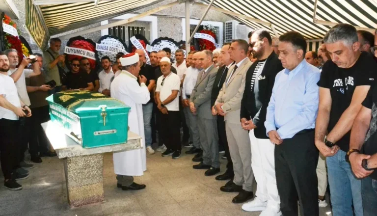 Tahir Mersinli’ye son veda